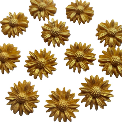 Twelve gold daisies, edible fondant icing decorations by Cake Candy NZ