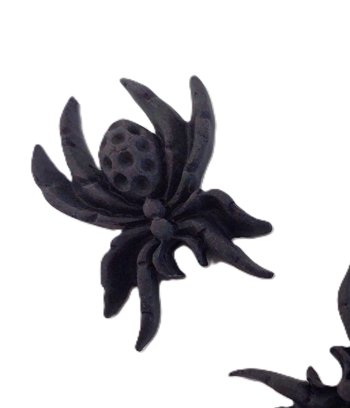 large black spider, edible fondant icing decoration by Cake Candy NZ